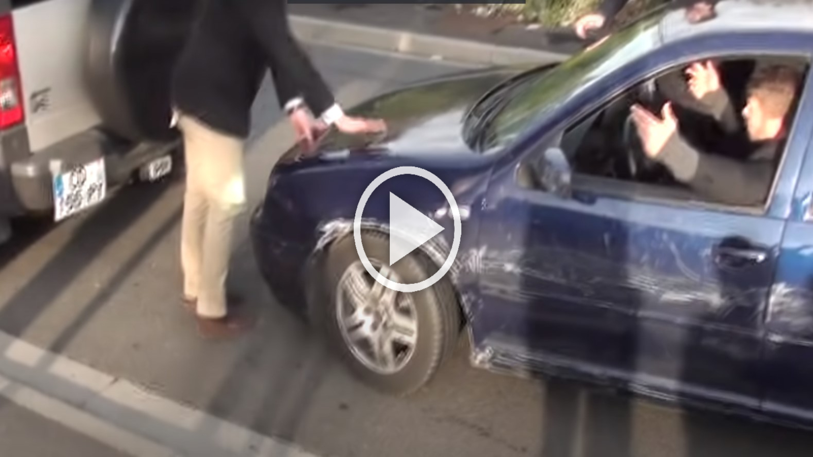 Χαμός, πανικός και όπλα σε ρωσικό γάμο [video]